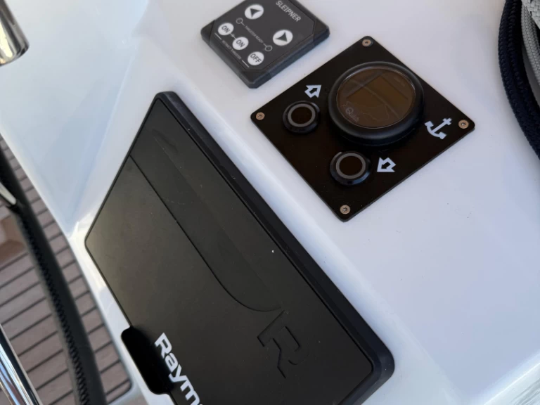 Zeilboot te huur in Komolac voor de beste prijs