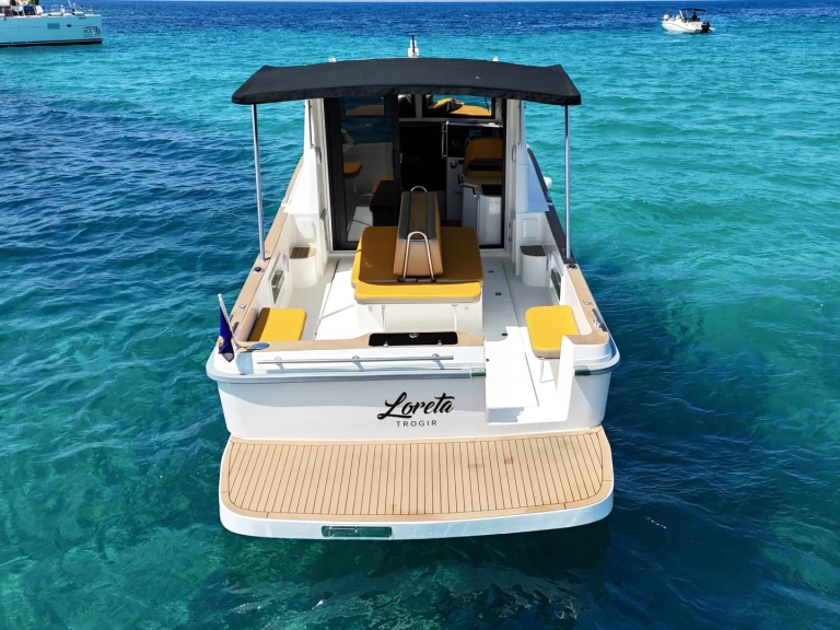 Verhuur Motorboot Camaro met vaarbewijs