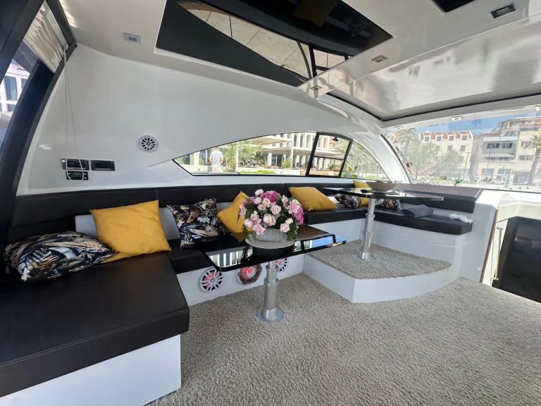 Huur Motorboot met of zonder schipper Pearl Sea in Split