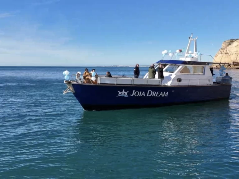 Yate Cantiere Navale Yate Sciallino te huur van particulier of professional in Portimão