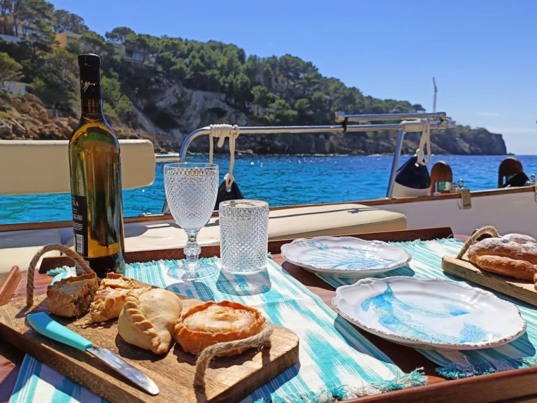 Jachthuur in Portals Nous - Medvolt Marine MedVolt M7 via SamBoat