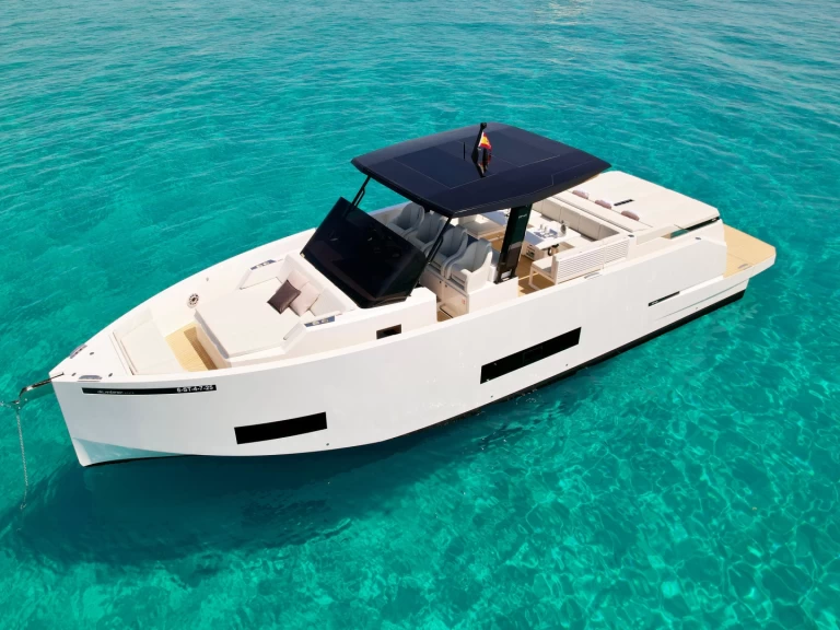 Motorboot te huur in Ibiza Town voor de beste prijs