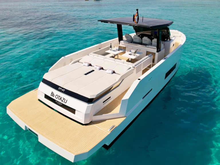 Cranchi Antonio d42 te huur van particulier of professional in Ibiza Town