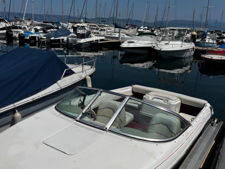 Sea Ray Sea Ray 175 Bow Rider te huur van particulier of professional in Évian-les-Bains