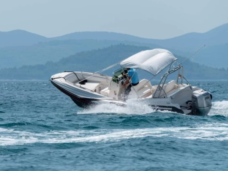 Huur een Zar Zar 65 in Luka Sukošan