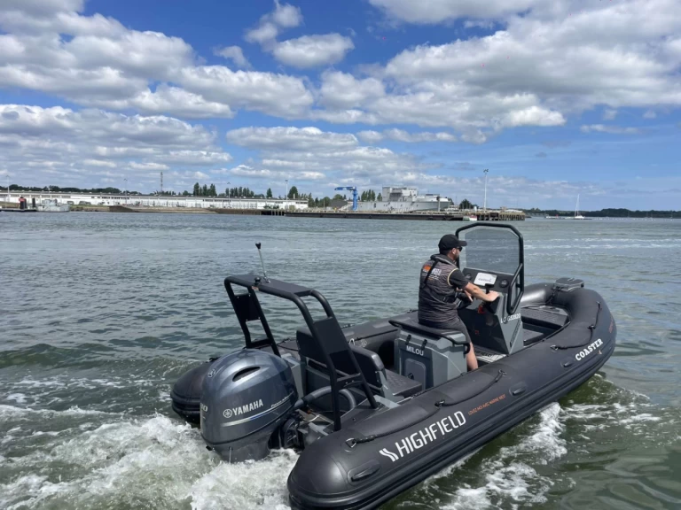 Verhuur RIB Highfield met vaarbewijs