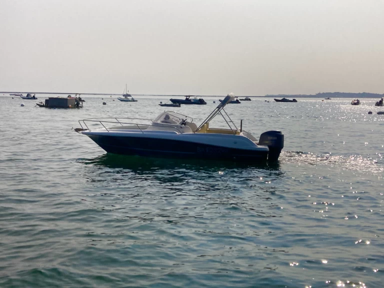 Bootverhuur Jeanneau Cap Camarat 7.15 WA in Lège-Cap-Ferret via SamBoat