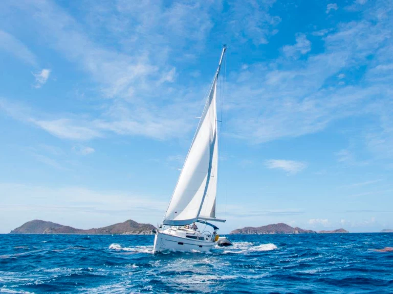 Jachthuur in Road Town - Bavaria Bavaria 37 via SamBoat