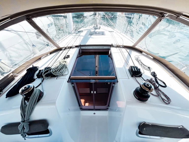 Jeanneau Sun Odyssey 380 te huur van particulier of professional in Road Town