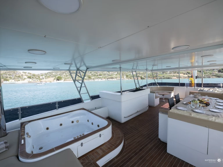 Huur Catamaran met of zonder schipper  in Néa Péramos