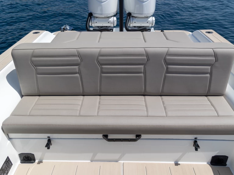 Bootverhuur  Rock Marine 36 in Alyki via SamBoat