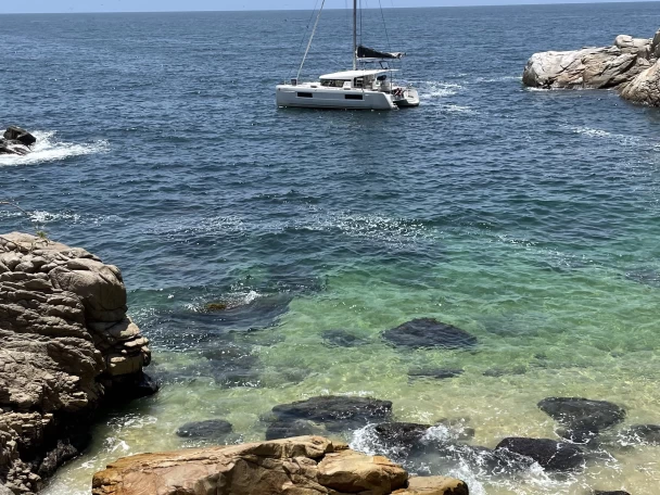 Huur Catamaran met of zonder schipper Lagoon in Marina Vallarta