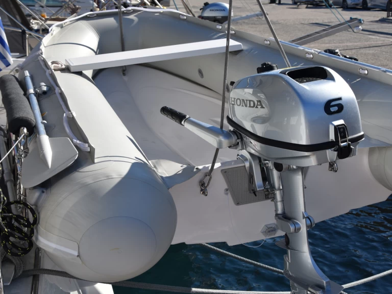 Huur een Lagoon Lagoon 42 in Álimos