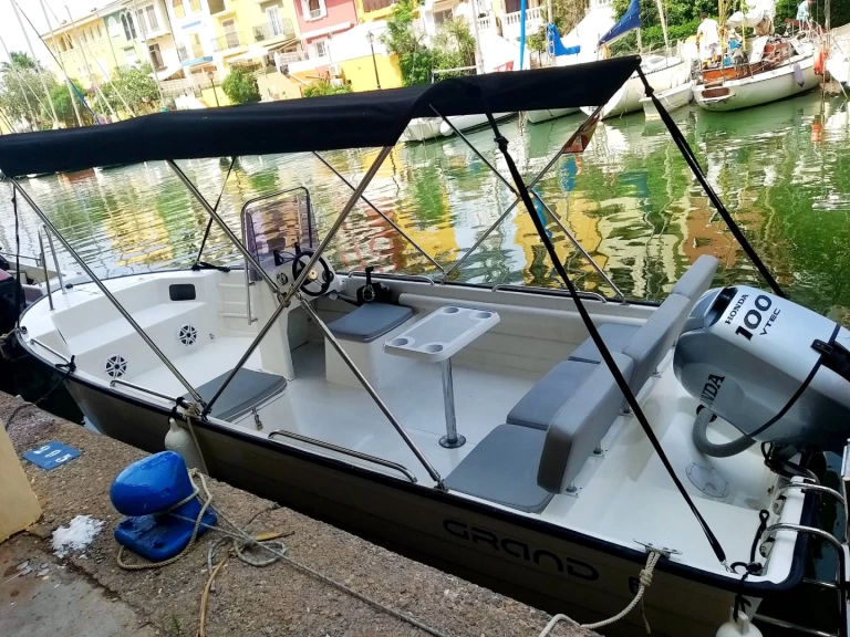 Huur een Grand Boats N585 in Port Saplaya