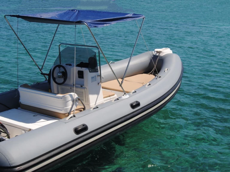 Huur RIB met of zonder schipper Joker Boat in Stintino