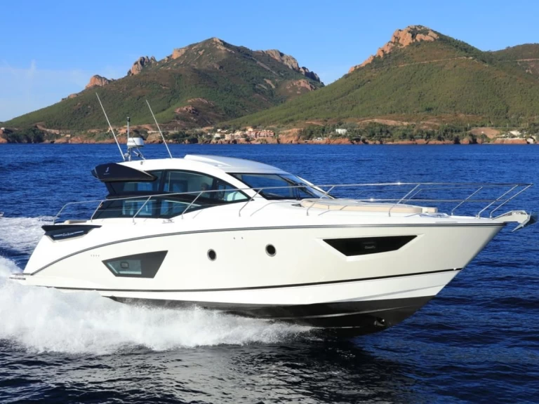 Huur een Bénéteau GRAN TURISMO 50 HT in Marine de Sant'Ambrogio