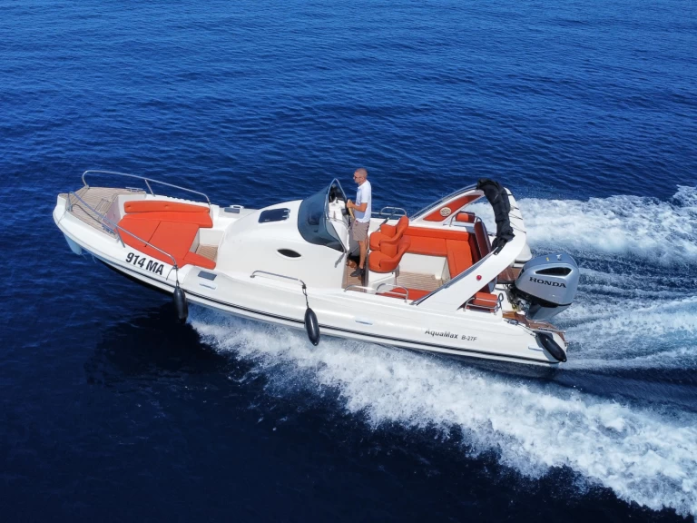 Bootverhuur Makarska goedkoop Aqumax B-27F