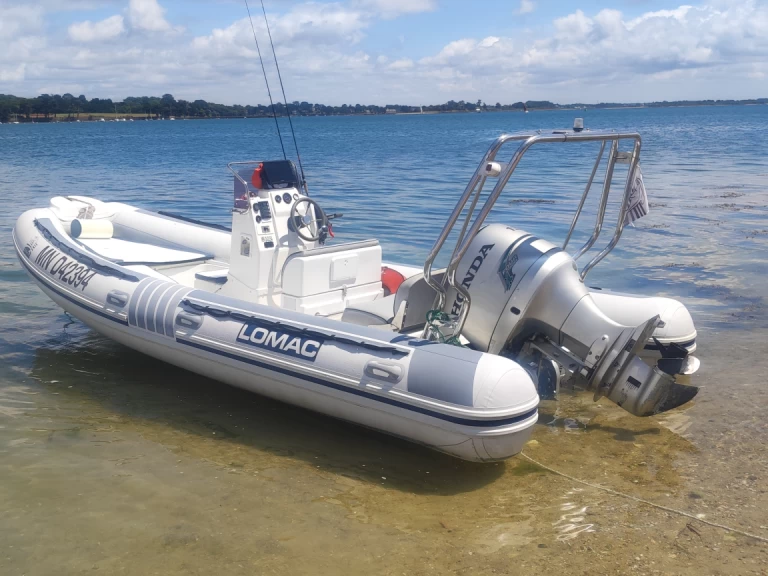 Verhuur RIB Lomac met vaarbewijs