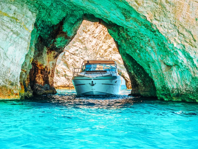 Jachthuur in Zakynthos - Cranchi Mediterranee 41 via SamBoat