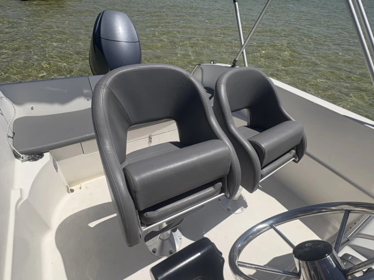 Pacific Craft Pacific Craft 545 Trendy te huur van particulier of professional in Sanguinet