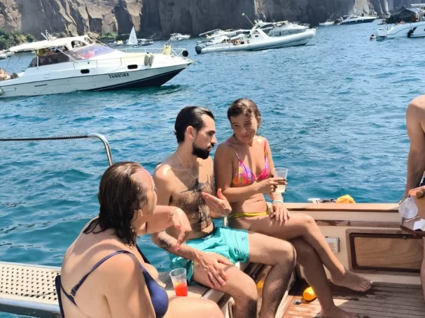 Verhuur Motorboot Raffaelli met vaarbewijs