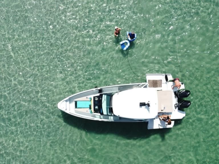 Huur een Saxdor Saxdor 320 GTO in West Palm Beach