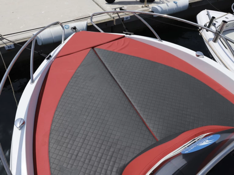 Huur Motorboot met of zonder schipper Okiboats in l'Escala