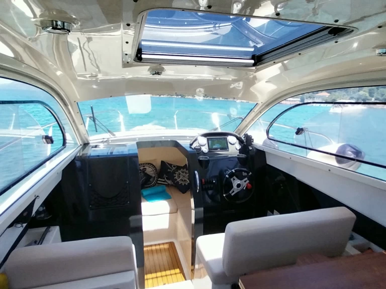 Jachthuur in Dubrovnik - Quicksilver Activ 705 Weekend via SamBoat