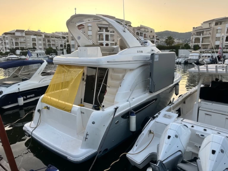 Jacht te huur in Mandelieu-la-Napoule voor de beste prijs