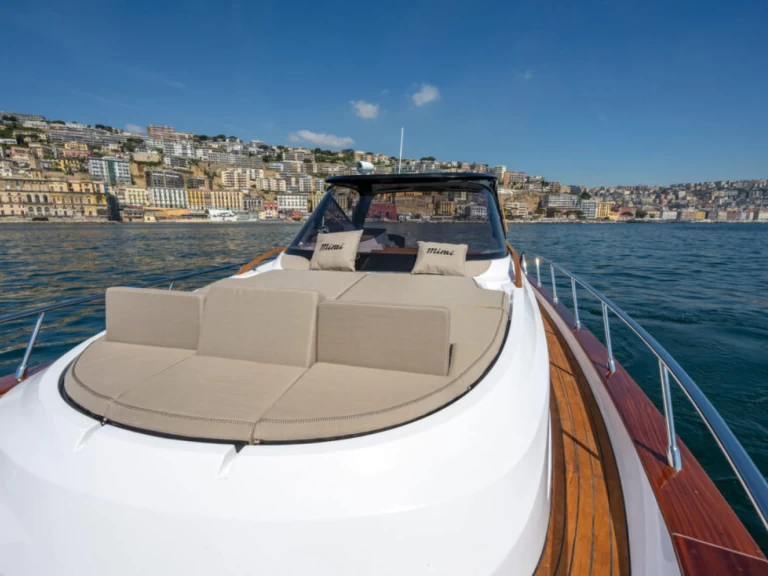 Bootverhuur CANTIERE NAUTICO MIMI' LIBECCIO 11 CABIN in Sorrento via SamBoat