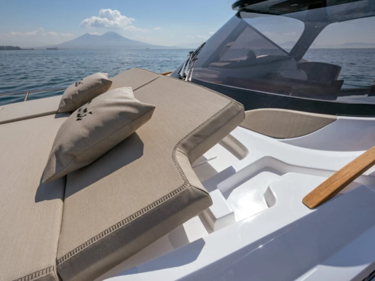 Huur Motorboot met of zonder schipper CANTIERE NAUTICO MIMI' in Sorrento