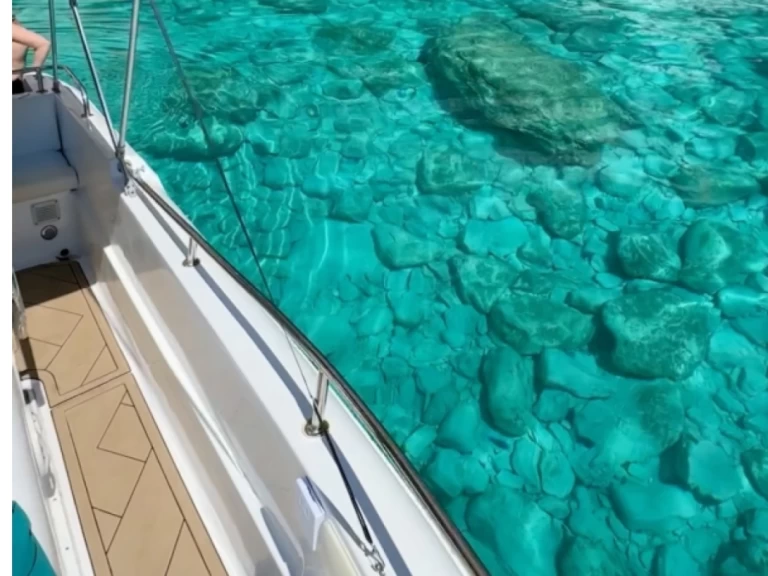 Poseidon Endeavour te huur van particulier of professional in Zakynthos