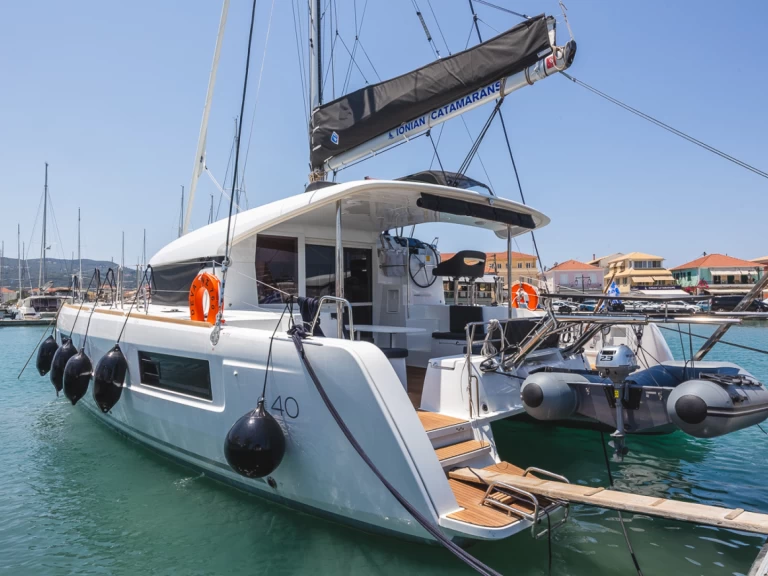 Jachthuur in Gouviá - Lagoon Lagoon 40 via SamBoat