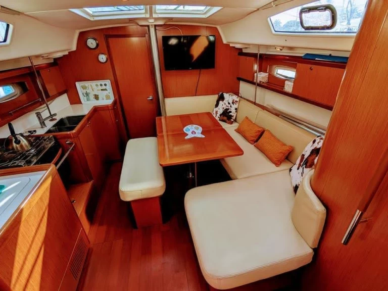 Jachthuur in Puerto Altea - Bénéteau Oceanis 40 via SamBoat