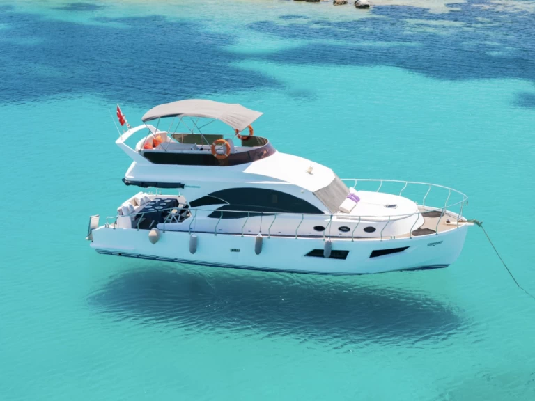 Verhuur Motorboot San Lorenzo met vaarbewijs