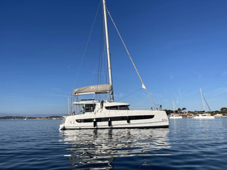 Huur een Bali Bali 4.2 in Cannes