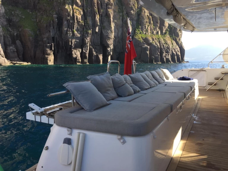 Verhuur Catamaran Lagoon met vaarbewijs