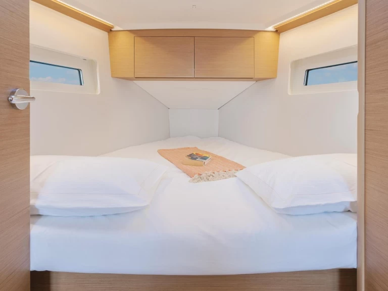 Verhuur Zeilboot in Hyères - Jeanneau Sun Odyssey 350