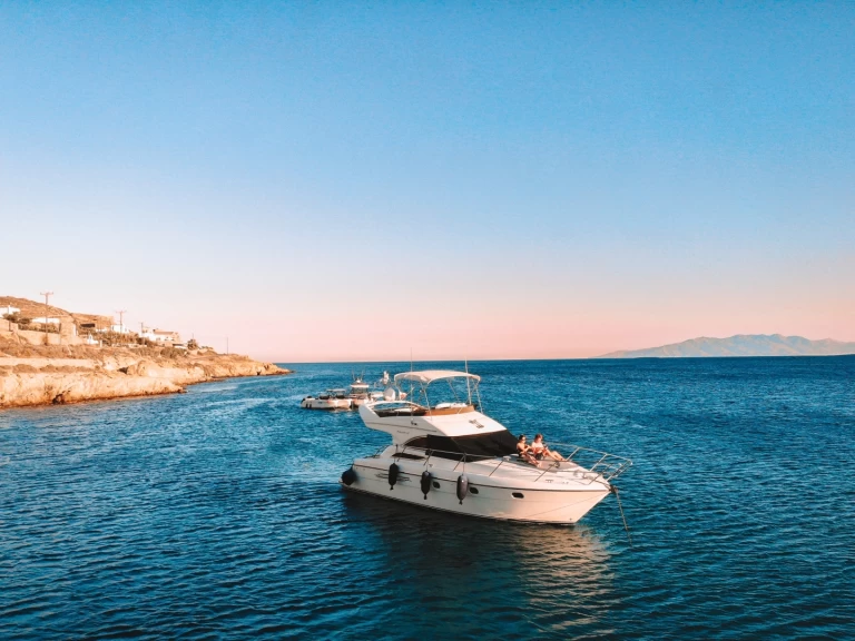 Huur een Princess Princess 40 Fly in Mykonos (City)