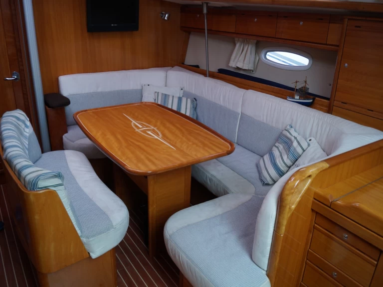 Verhuur Zeilboot in Alicante - Bavaria Bavaria 40 Cruiser