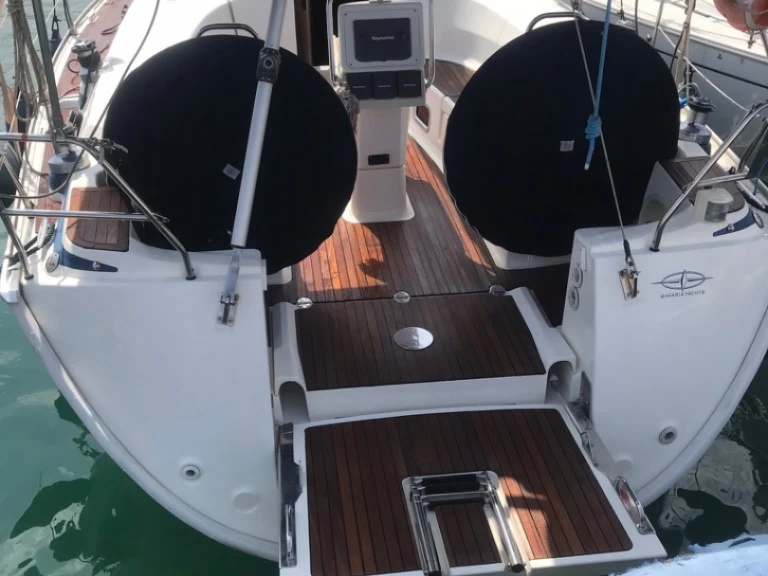 Bootverhuur Alicante goedkoop Bavaria 40 Cruiser