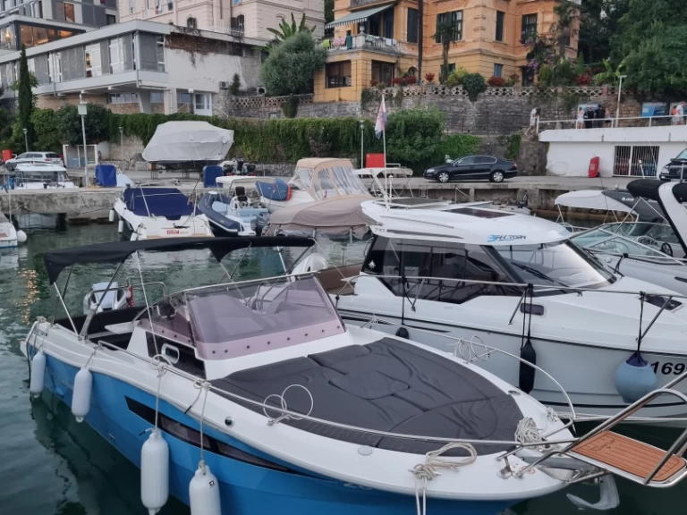 Verhuur Motorboot Atlantic met vaarbewijs