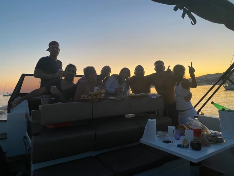 Motorboot te huur in Bandol voor de beste prijs