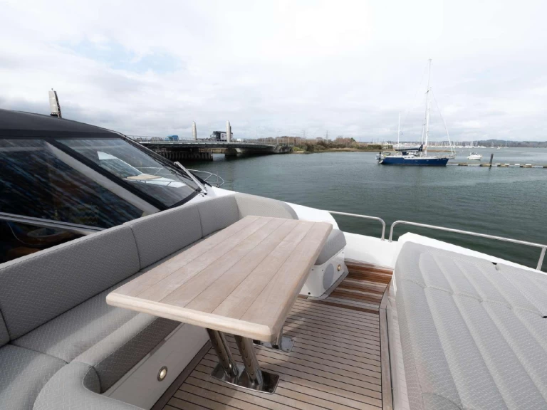 Verhuur Jacht in Ibiza Town - Vanquish 82