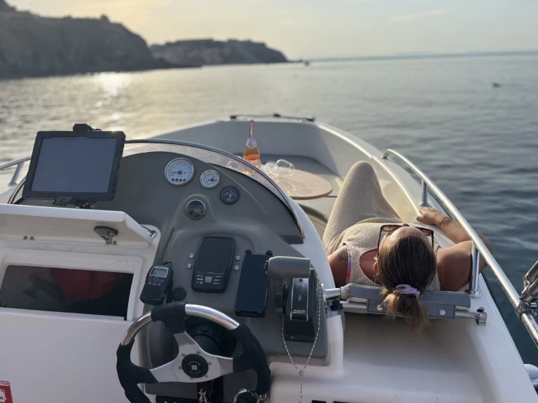 Motorboot te huur in Argelès-sur-Mer voor de beste prijs