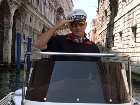 Bluline Bluline 19 Ft Open Plus te huur van particulier of professional in Venetië (stad)