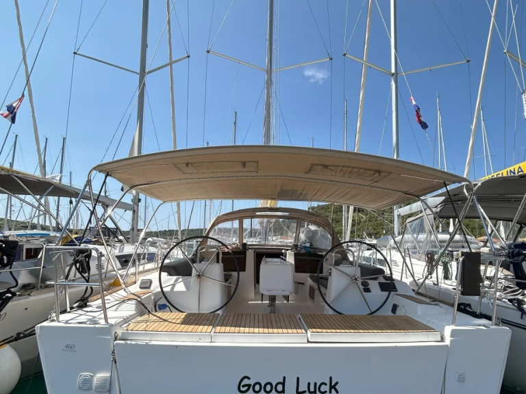 Zeilboot te huur in Primošten voor de beste prijs