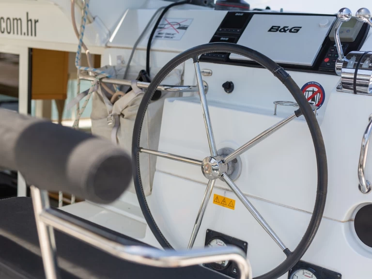 Bootverhuur Punat goedkoop Lagoon 39