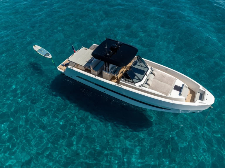 Bootverhuur MEDYACHT MED 42 in Saint-Tropez via SamBoat