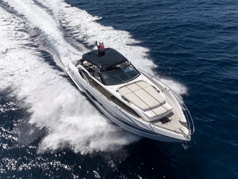 Huur een Sunseeker SuperHawk55 in Cogolin